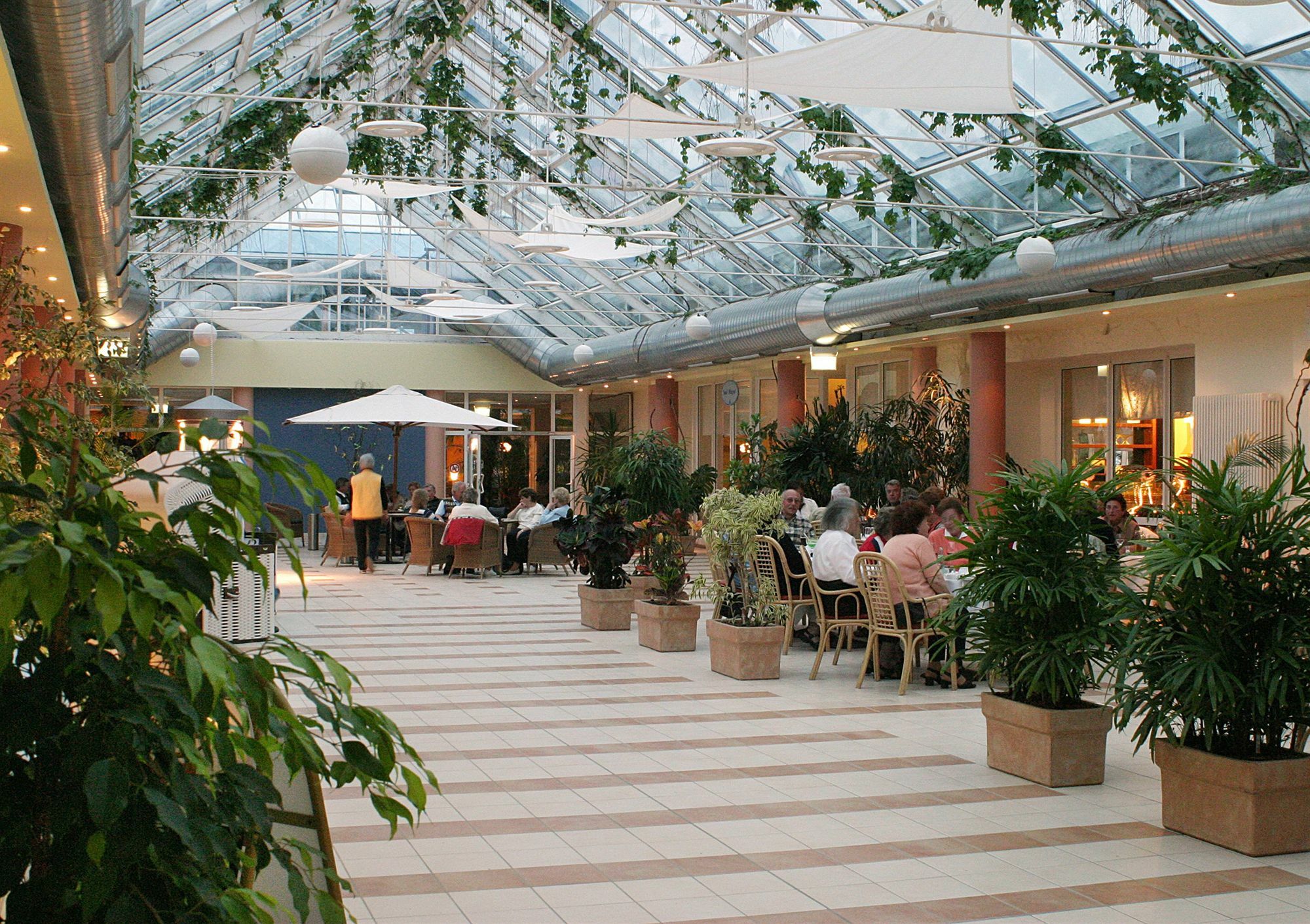 IFA Rügen Hotel&Ferienpark Binz Exterior foto